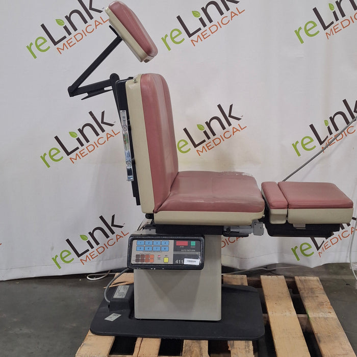 Midmark Midmark 411 Power Exam Table Exam Chairs / Tables reLink Medical