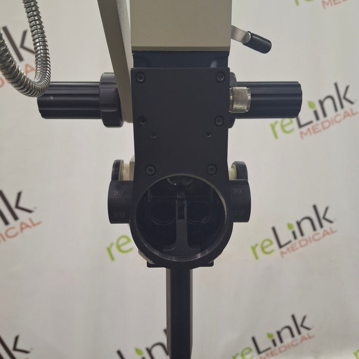Global Surgical Corporation M-700U Dental Microscope