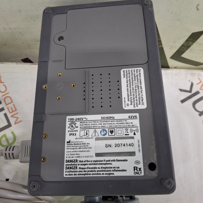 Smiths Medical Smiths Medical Medfusion 4000 Syringe Infusion Pump Infusion Pump reLink Medical