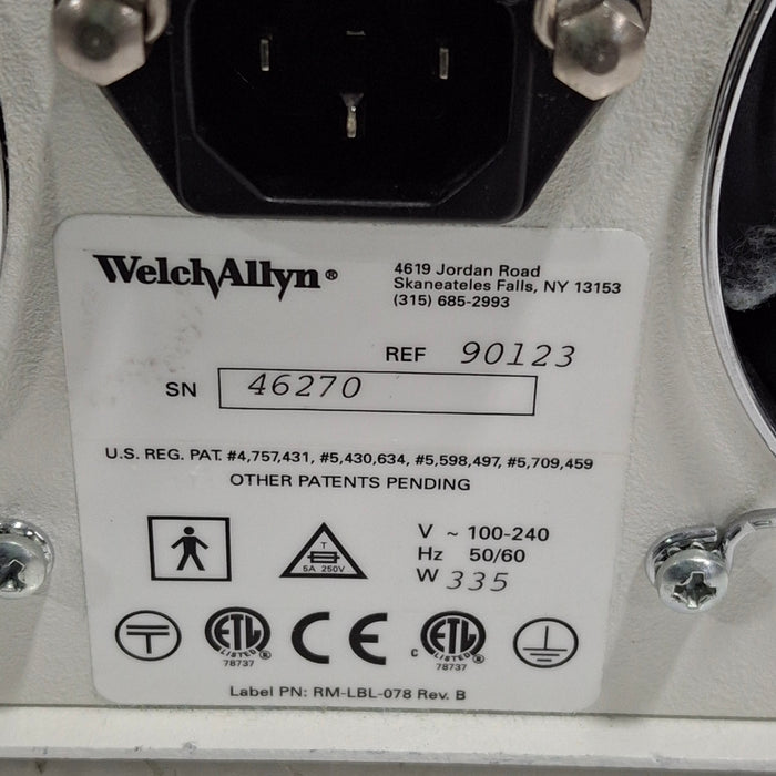 Welch Allyn Welch Allyn CL300 Surgical Illuminator Surgical Equipment reLink Medical