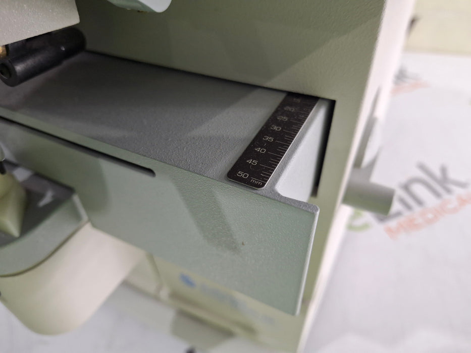 Carl Zeiss Humphrey Model 330 Lens Analyzer