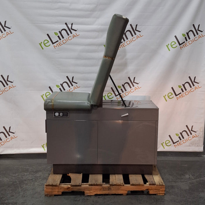Ritter Ritter 100 Exam Table Exam Chairs / Tables reLink Medical