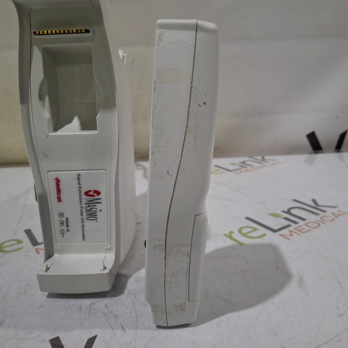 Masimo Masimo Radical 7 Pulse Oximeter w/ Base Patient Monitors reLink Medical