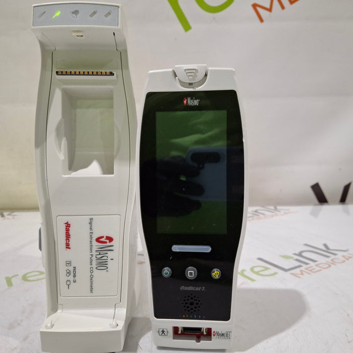 Masimo Masimo Radical 7 Pulse Oximeter w/ Base Patient Monitors reLink Medical