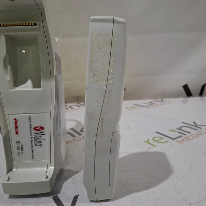 Masimo Masimo Radical 7 Pulse Oximeter w/ Base Patient Monitors reLink Medical