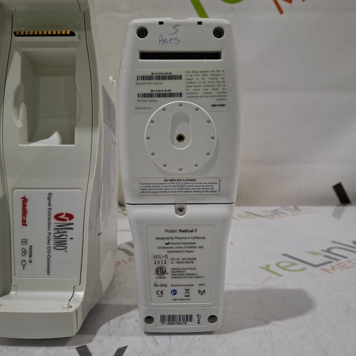Masimo Masimo Radical 7 Pulse Oximeter w/ Base Patient Monitors reLink Medical
