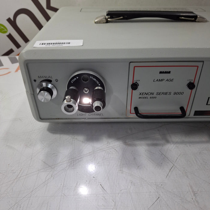 Luxtec Luxtec 9300 Xenon Series 9000 Light Source Surgical Equipment reLink Medical