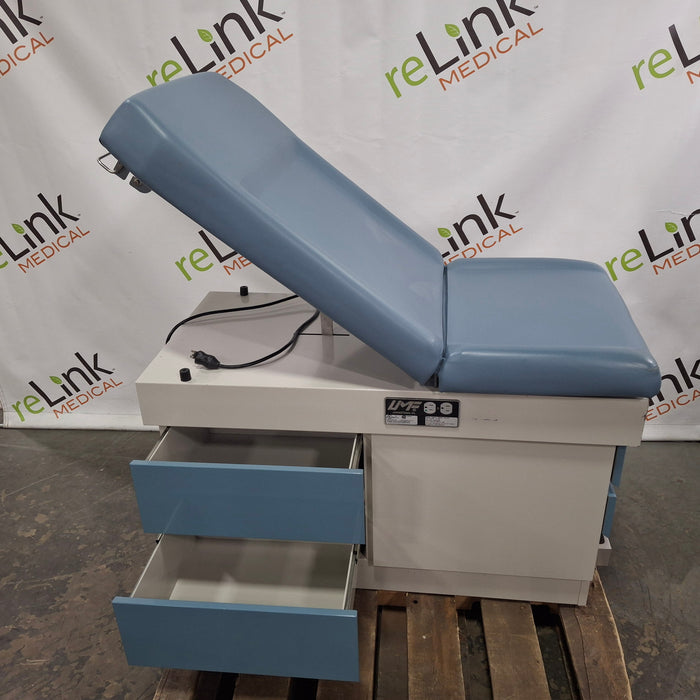 UMF Medical UMF Medical 5140 Exam Table Exam Chairs / Tables reLink Medical
