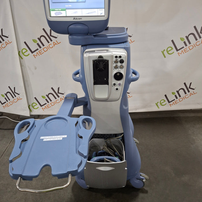 Alcon Laboratories Inc Infiniti w/ Ozil Phacoemulsifier