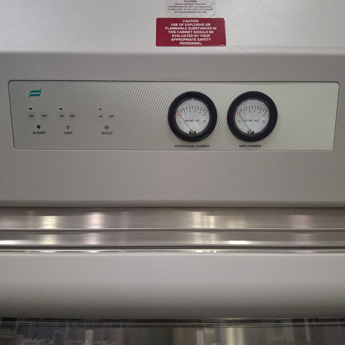 Nuaire Nuaire NU-PR797-600 Pharmagard Isolator Chamber Glovebox Research Lab reLink Medical