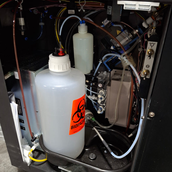 Ortho Clinical Diagnostics Ortho Clinical Diagnostics Vitros ECiQ Chemistry Analyzer Clinical Lab reLink Medical