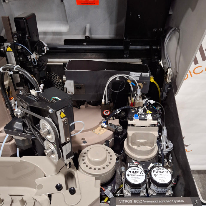 Ortho Clinical Diagnostics Ortho Clinical Diagnostics Vitros ECiQ Chemistry Analyzer Clinical Lab reLink Medical