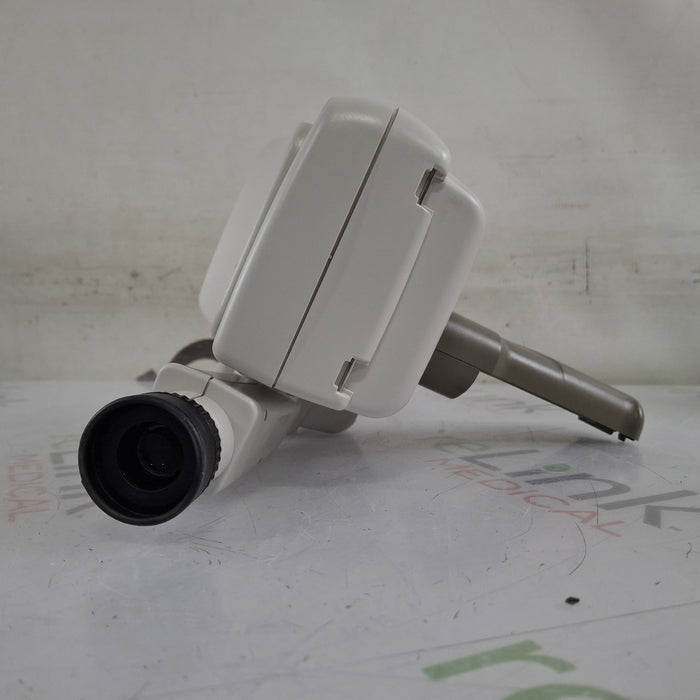 Nikon Righton Retinomax K-Plus 2 Handheld Keratometer / Refractometer