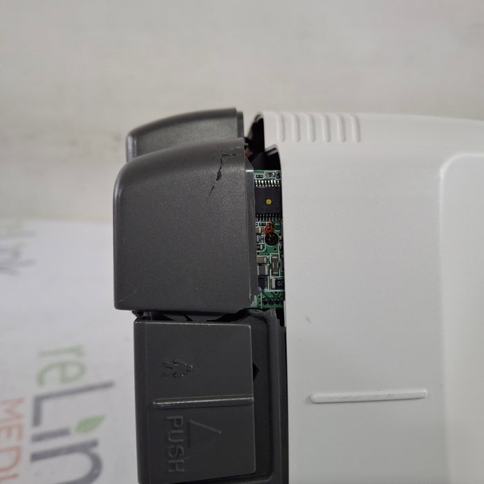 Nikon Righton Retinomax K-Plus 2 Handheld Keratometer / Refractometer