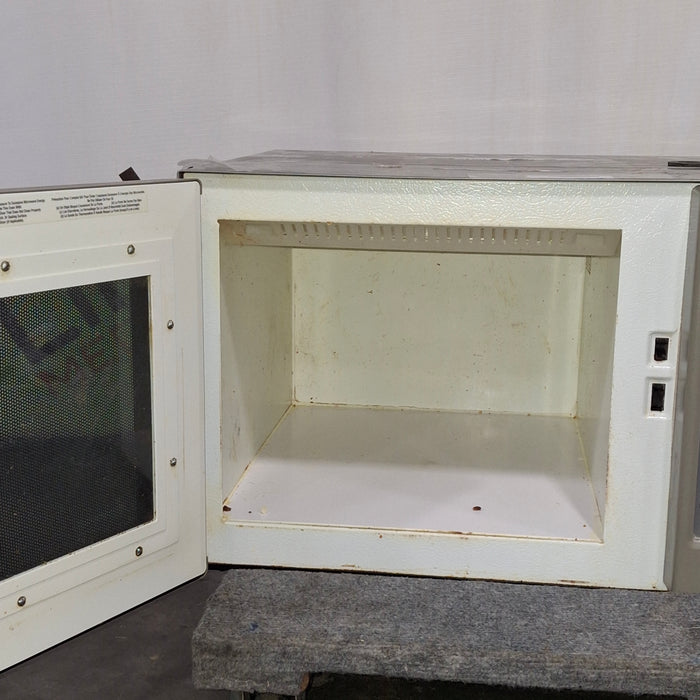 Amana Corporation RCS10D Microwave