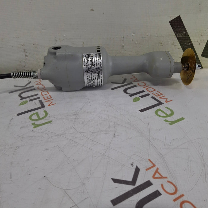 Stryker 840 cast cutter