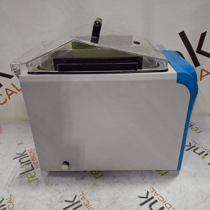 Benchmark Scientific MyBath 12L Water Bath