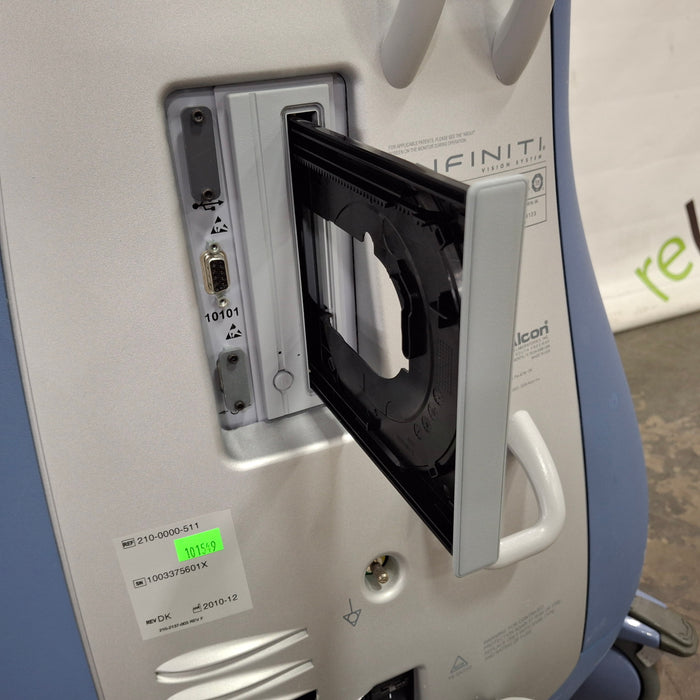 Alcon Laboratories Inc Alcon Laboratories Inc Infiniti w/ Ozil Phacoemulsifier Ophthalmology reLink Medical