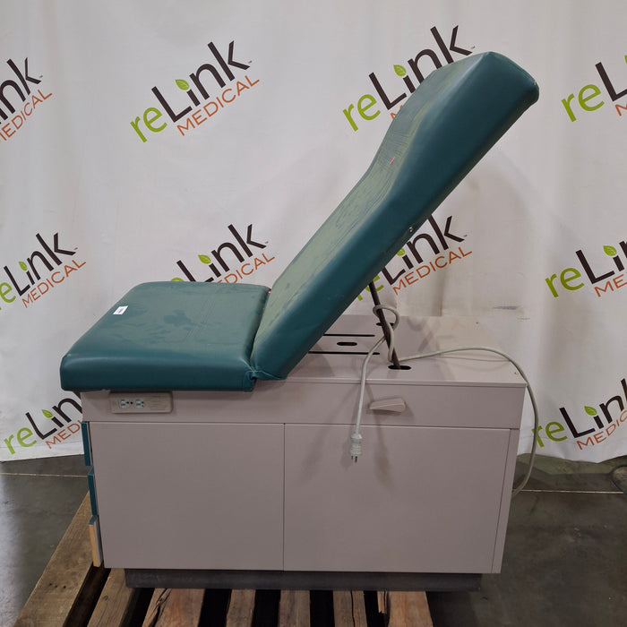 Ritter 104 Exam Table