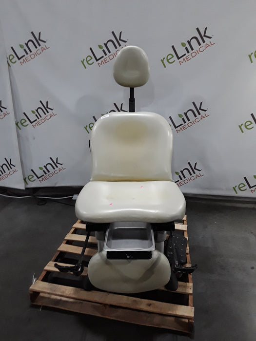 Midmark Midmark 630 Procedure Chair Exam Chairs / Tables reLink Medical
