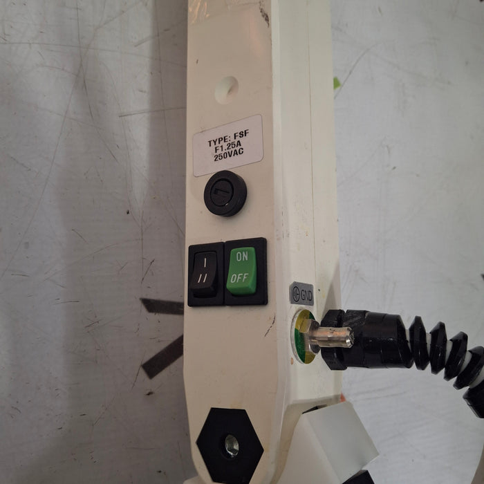 Wildman lighting Co Halux 50sx Exam light