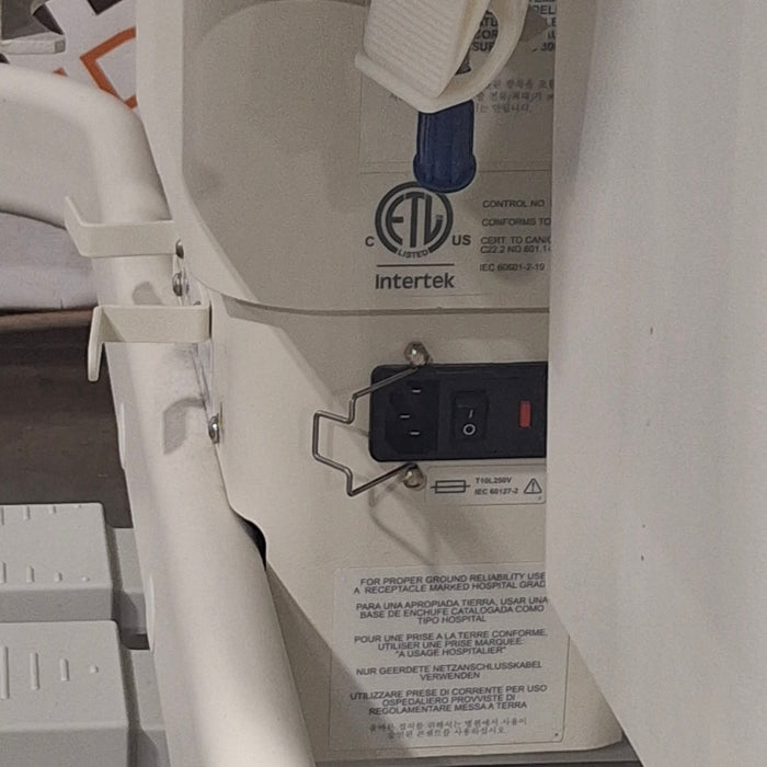 Draeger Medical Draeger Medical Isolette 8000 Incubator Infant Warmers and Incubators reLink Medical