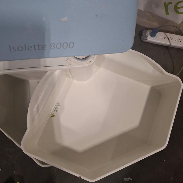 Draeger Medical Draeger Medical Isolette 8000 Incubator Infant Warmers and Incubators reLink Medical