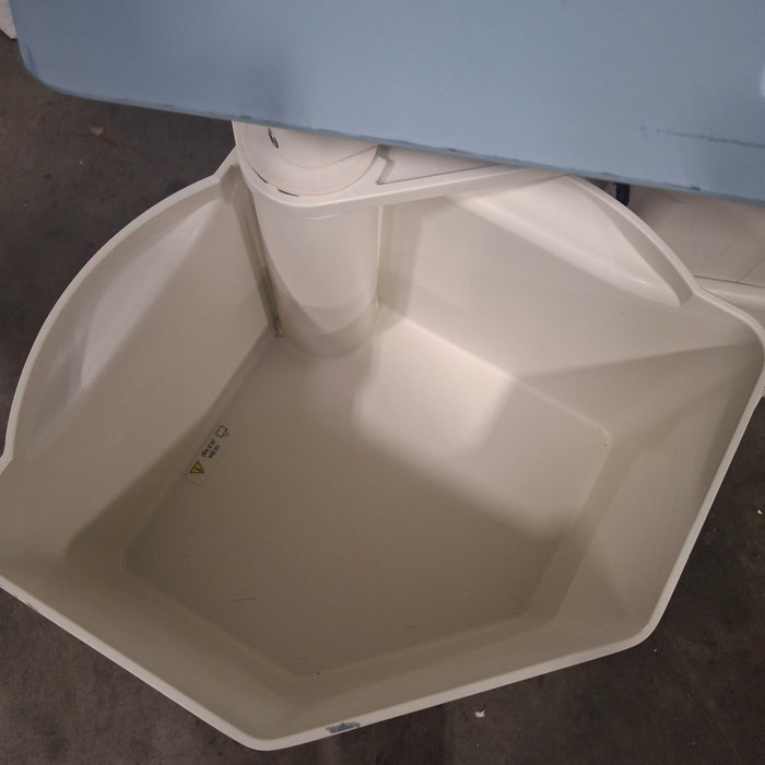 Draeger Medical Draeger Medical Isolette 8000 Incubator Infant Warmers and Incubators reLink Medical