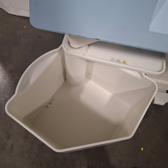 Draeger Medical Draeger Medical Isolette 8000 Incubator Infant Warmers and Incubators reLink Medical