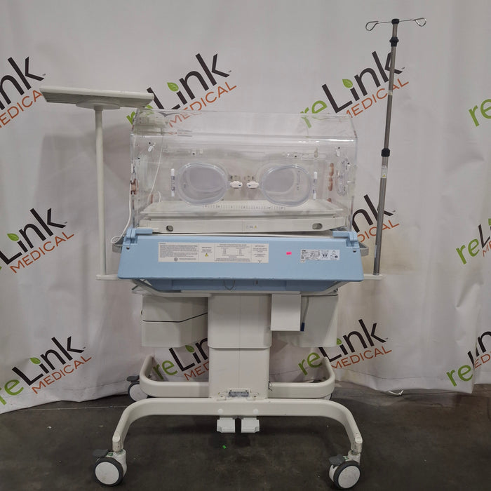 Draeger Medical Draeger Medical Isolette 8000 Incubator Infant Warmers and Incubators reLink Medical