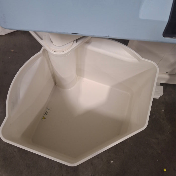 Draeger Medical Draeger Medical Isolette 8000 Incubator Infant Warmers and Incubators reLink Medical