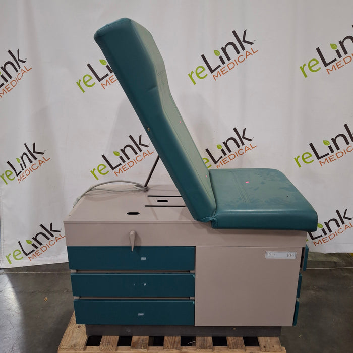 Midmark Midmark Ritter Model 104 Exam Table Exam Chairs / Tables reLink Medical