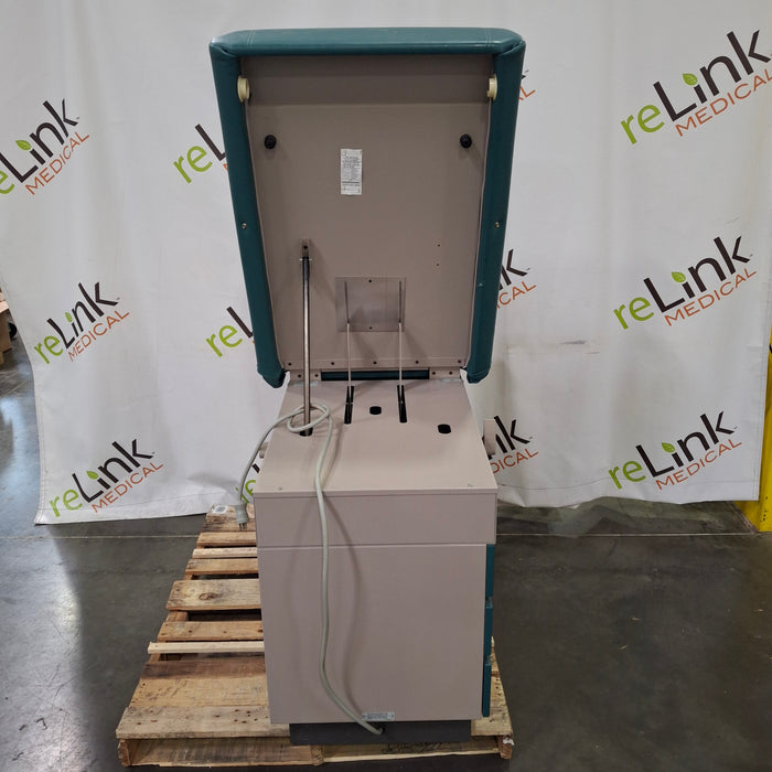 Midmark Midmark Ritter Model 104 Exam Table Exam Chairs / Tables reLink Medical