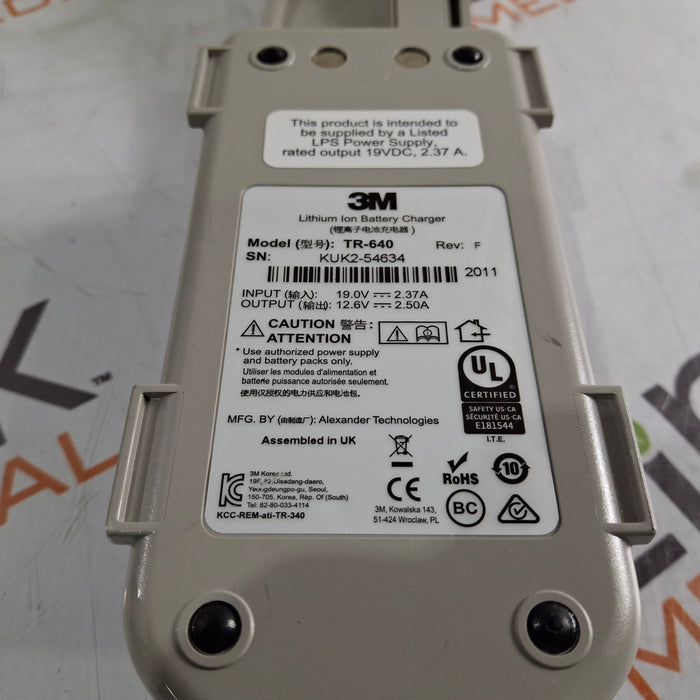 3M VersaFlo TR-640 Charging Cradle