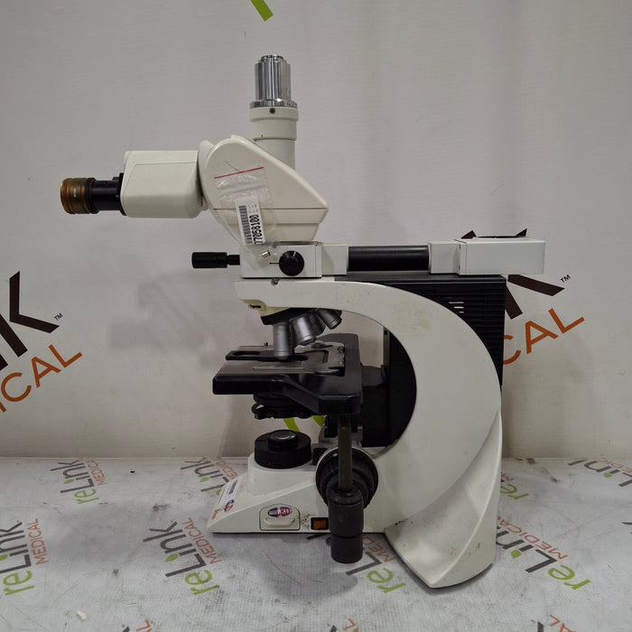 Leica Leica DM 2000 Binocular Microscope Lab Microscopes reLink Medical