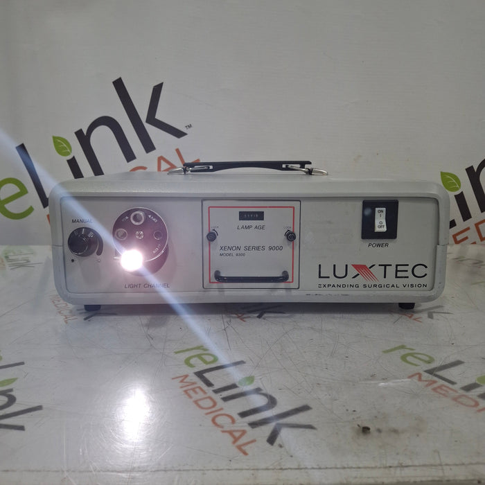 Luxtec 9300 Xenon Series 9000 Light Source
