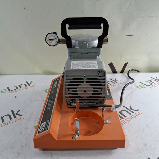 Gomco Gomco 3001 Vacuum Aspiration Pump Surgical Equipment reLink Medical