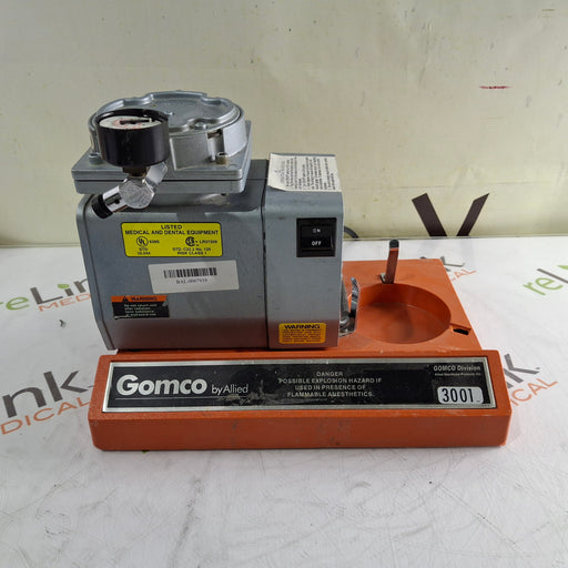 Gomco Gomco 3001 Vacuum Aspiration Pump Surgical Equipment reLink Medical