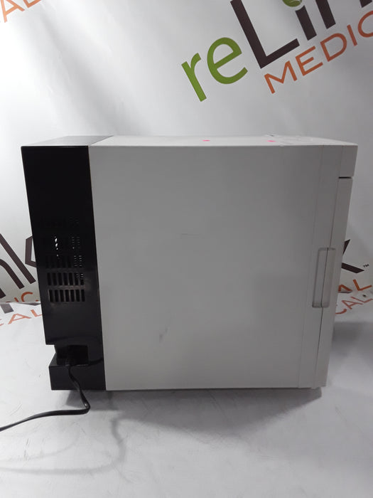 Thermo Scientific Thermo Scientific Heratherm IMC 18 Microbiological Incubator Research Lab reLink Medical