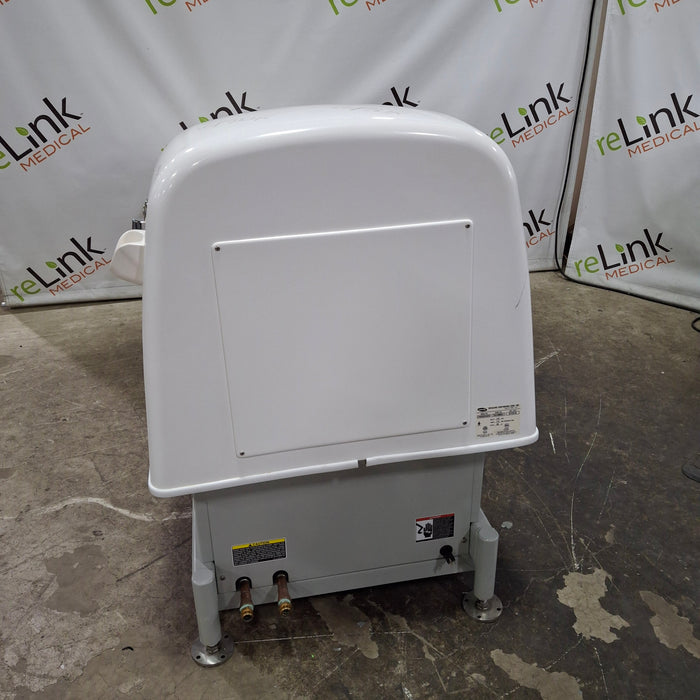 Invacare Corporation IH6302GADH Tub w/IH200 Patient Lift