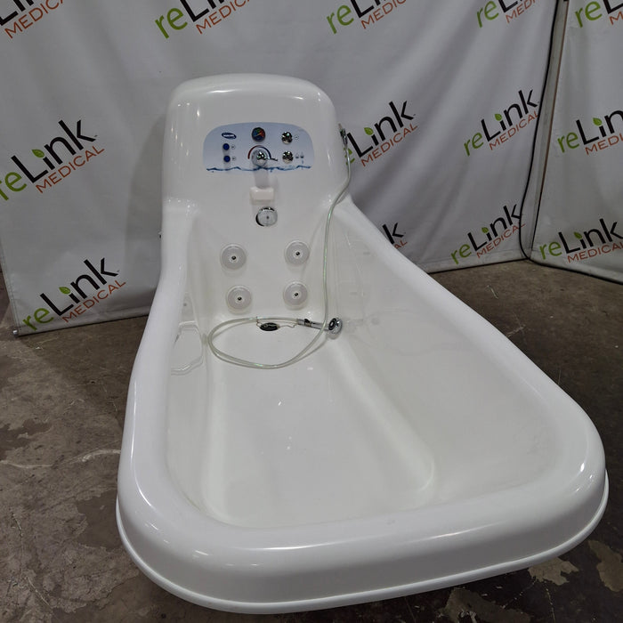 Invacare Corporation IH6302GADH Tub w/IH200 Patient Lift