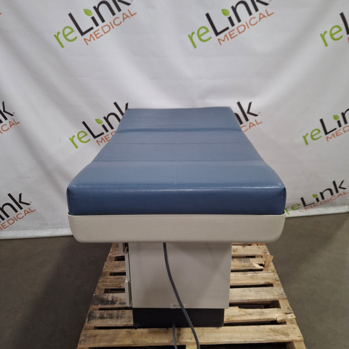 Midmark Midmark 404 Exam Table Exam Chairs and Tables reLink Medical