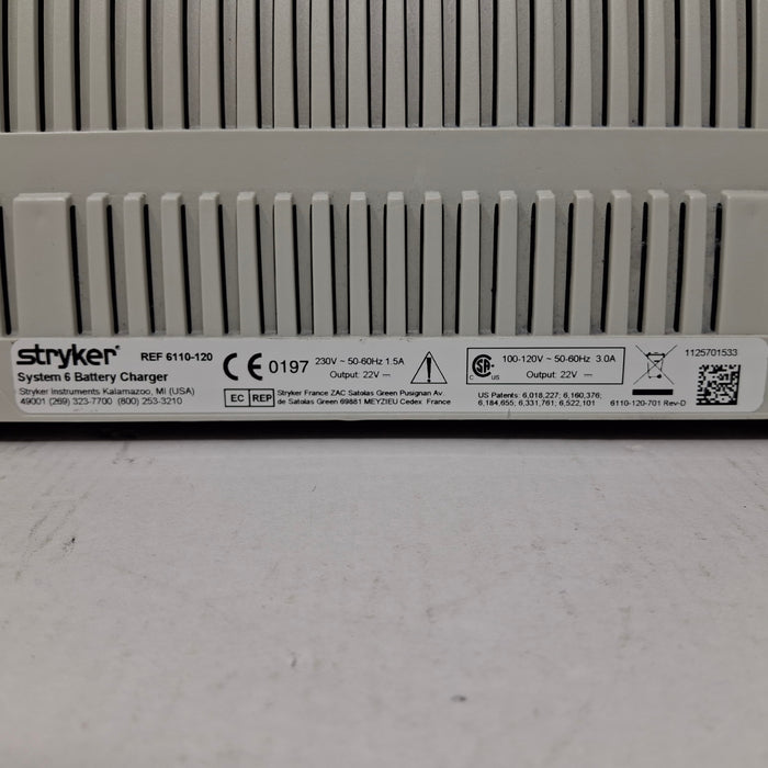 Stryker System 6 6110-120 Battery Charger