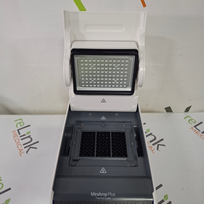Applied Biosystems Applied Biosystems MiniAmp Plus Thermal Cycler Research Lab reLink Medical