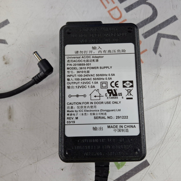 GE Healthcare Dinamap V100 - NIBP, SpO2, Temp Vital Signs Monitor