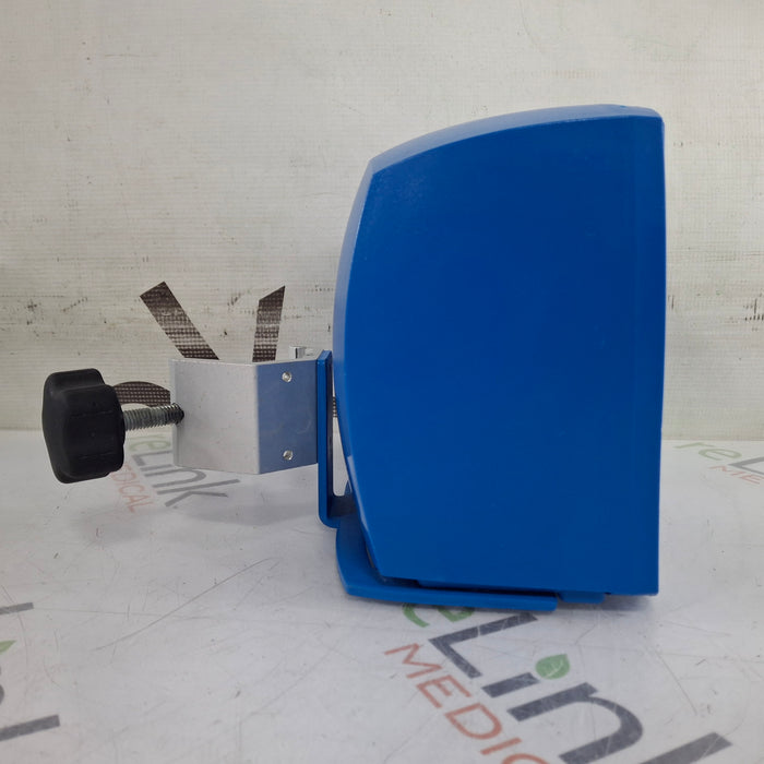 GE Healthcare GE Healthcare Dinamap V100 - NIBP, SpO2, Temp Vital Signs Monitor Patient Monitors reLink Medical