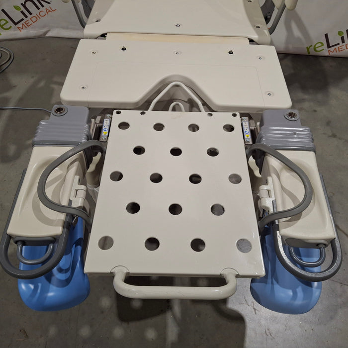 Hill-Rom Affinity 4 Patient Birthing Bed