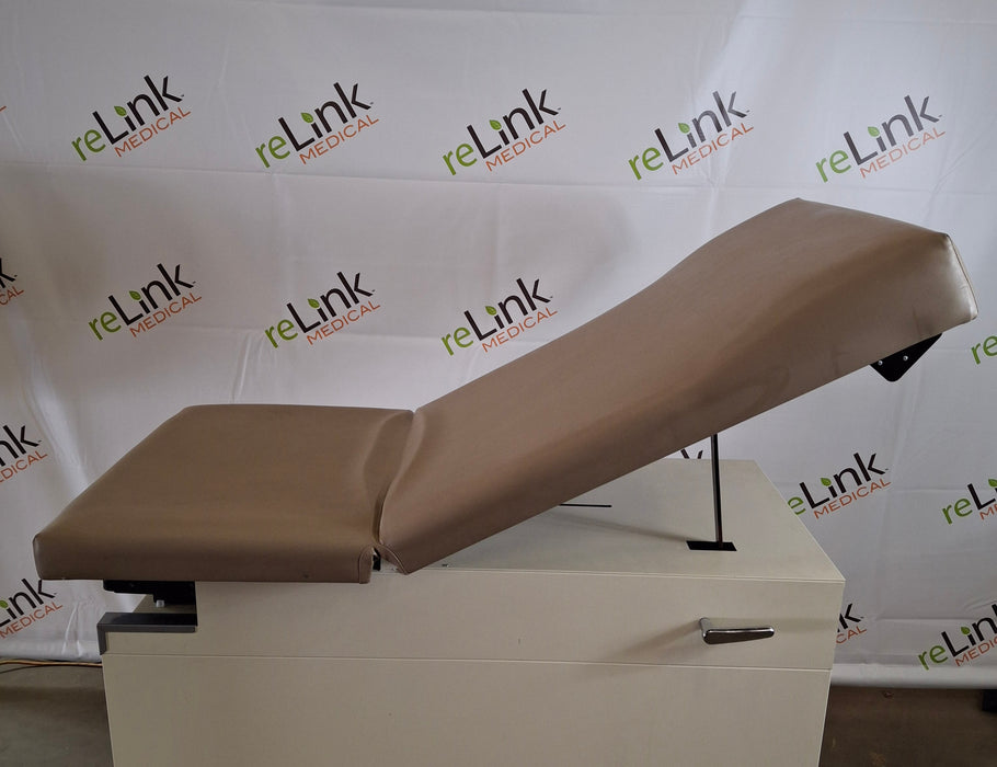 Enochs Enochs Excel 71 Medical Examination Room Patient Table Exam Chairs / Tables reLink Medical