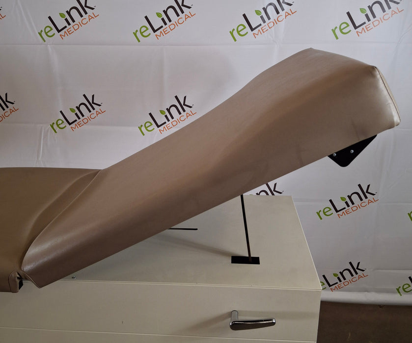 Enochs Enochs Excel 71 Medical Examination Room Patient Table Exam Chairs / Tables reLink Medical