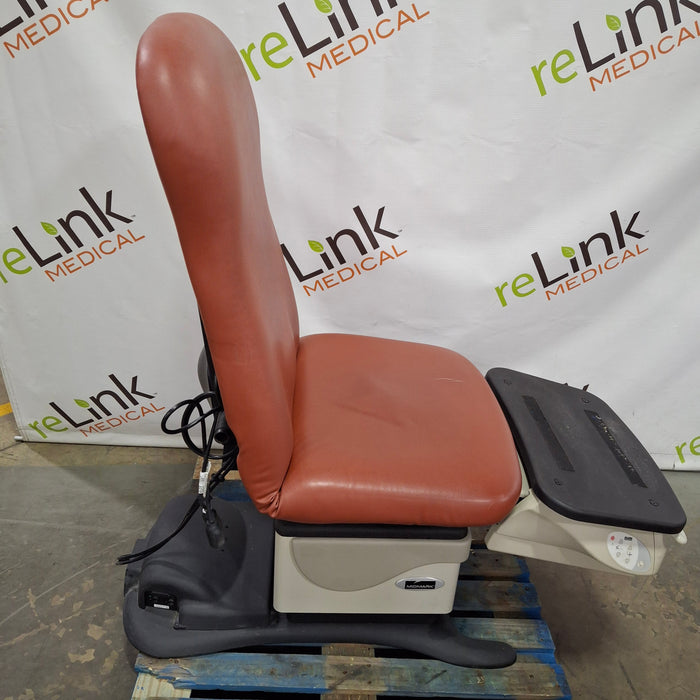 Midmark 646 Barrier-Free Podiatry Chair